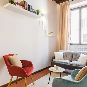 Apartamento Via Dei Serpenti, Roma